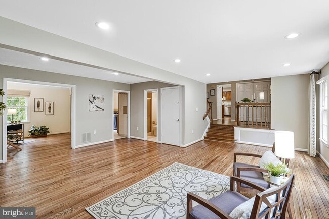 Building Photo - 5308 Hexagon Pl