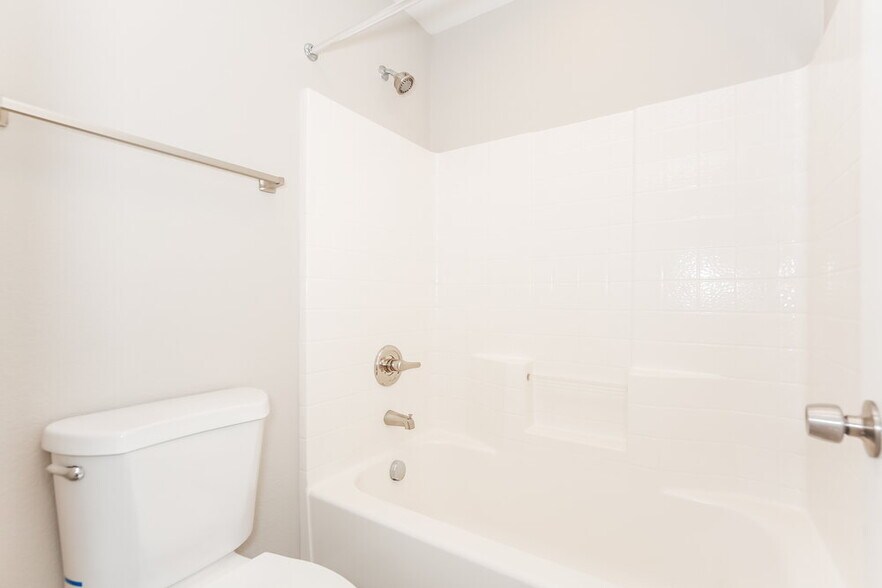 Building Photo - 8032 Carr Valley St