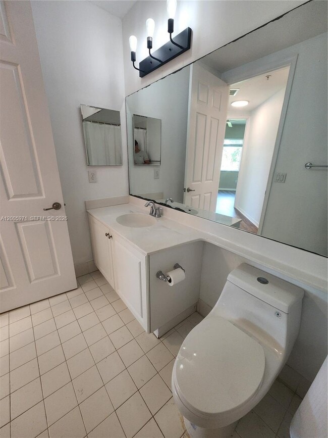 Building Photo - 3600 Oaks Clubhouse Dr
