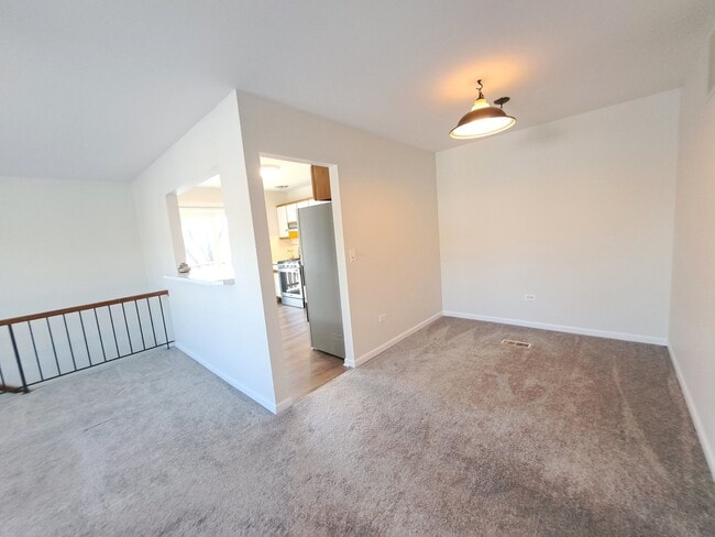 Building Photo - 1060 Newport Harbor