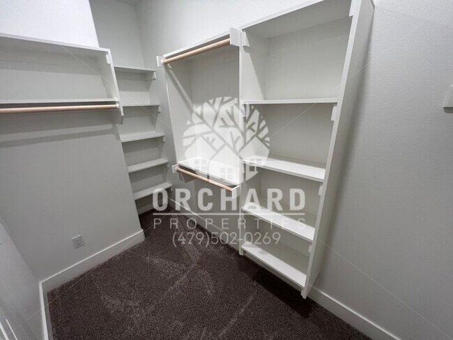 Building Photo - Tontitown- Single-Family Home- Spacious Kennedy Bonus Plan - 5th Bedroom/Bonus Room