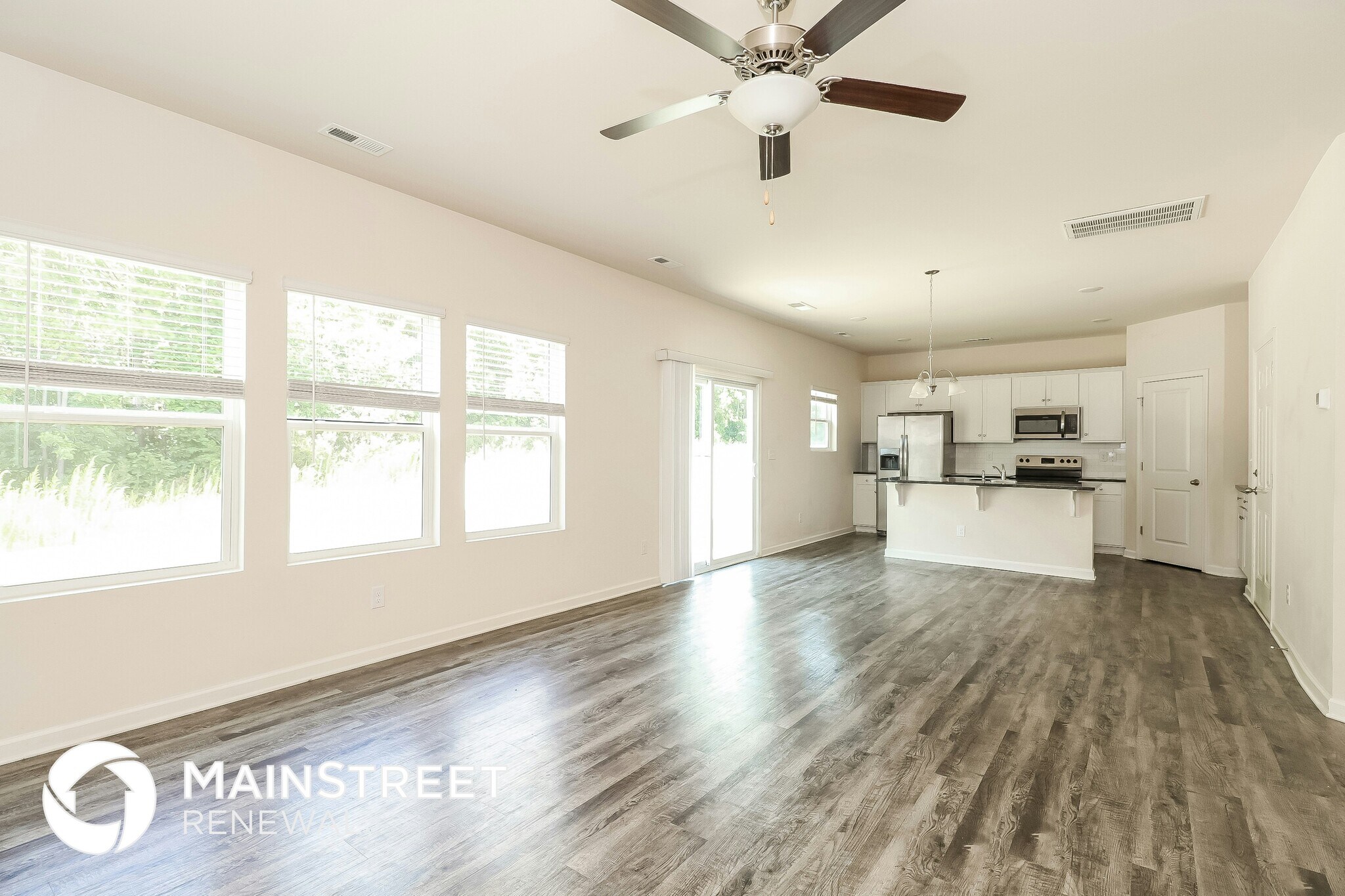 Building Photo - 12141 Old Dulin Farms Way