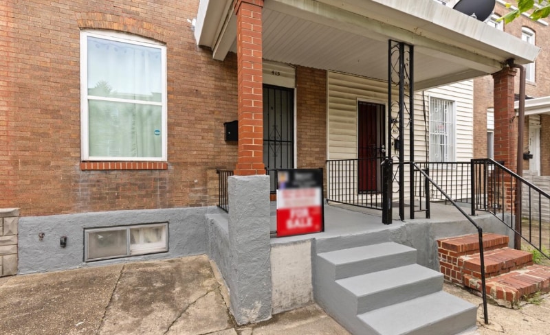 Building Photo - 415 N East Ave