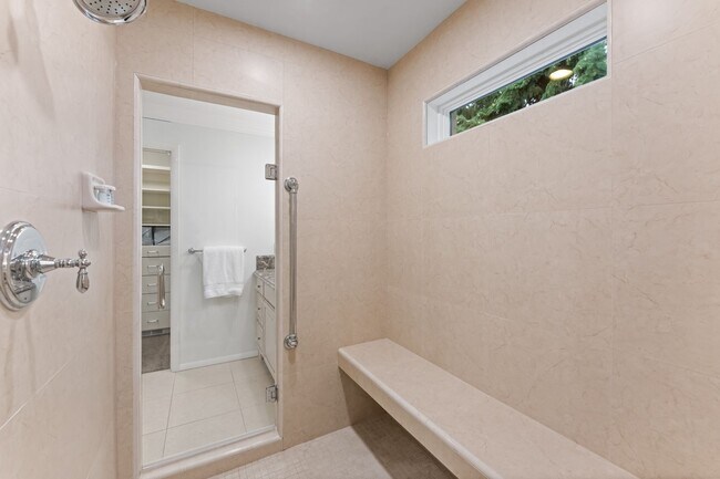 Building Photo - Fully Furnished Luxury Estate in Boise's Lower Highlands