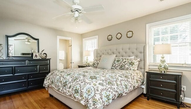 Building Photo - 1213 Glen Eden Dr