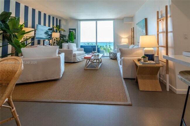 Building Photo - 10275 Collins Ave