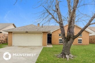 Building Photo - 13300 Marsh Ln