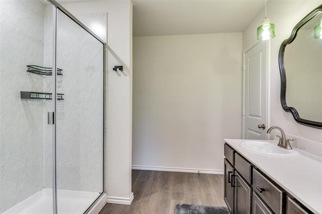 Building Photo - 11220 W Pond Dr