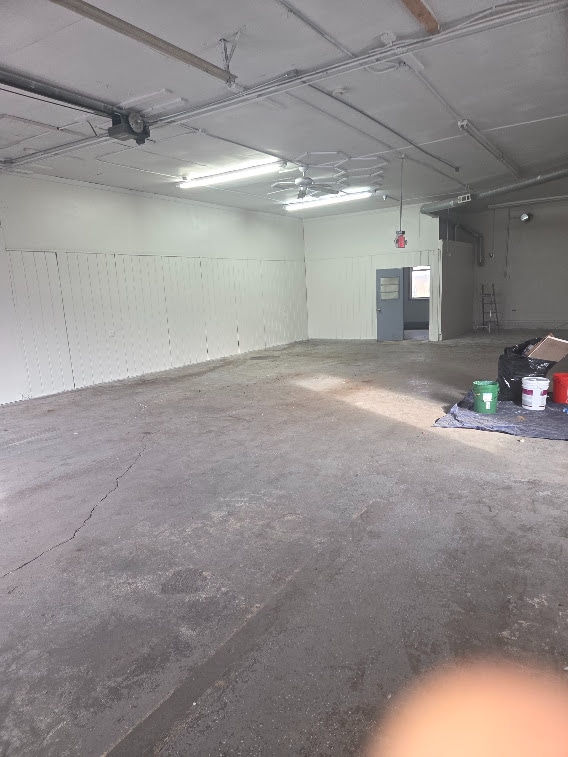 Building Photo - 8464 Cleveland Ave NW