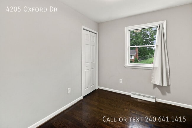 Building Photo - 4205 Oxford Dr