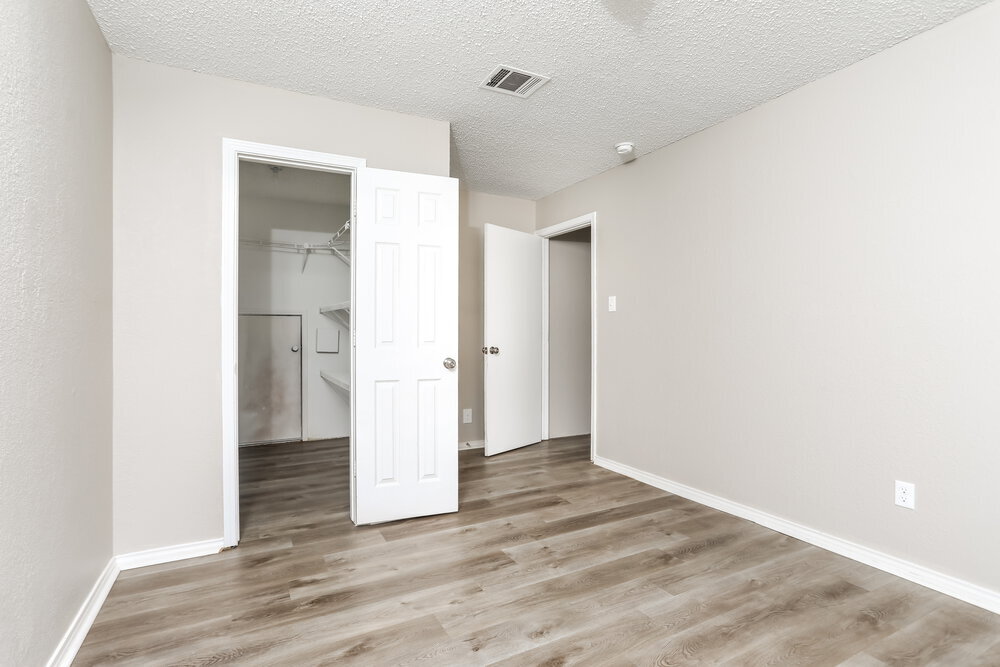 Building Photo - 7456 Cross Ridge Cir