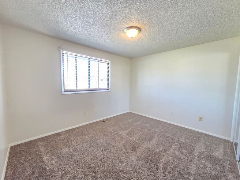 Building Photo - 1707 N Glenn Ct