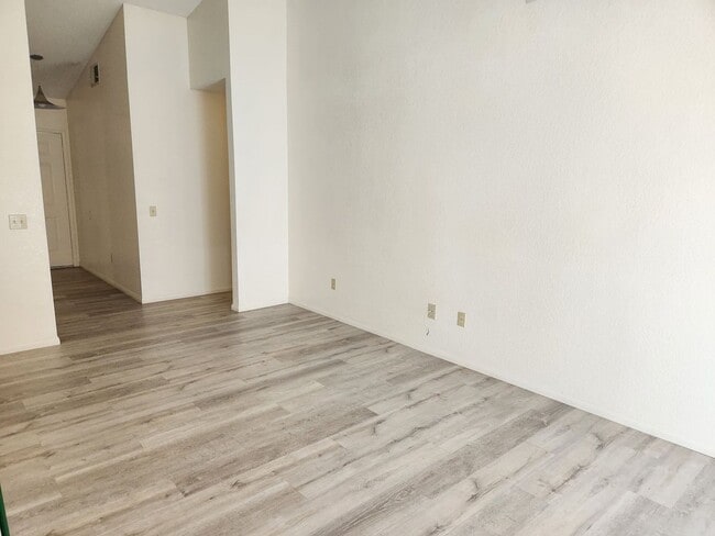 Building Photo - COMING SOON! Must See!!! Nice house at the end of a Cul de Sac!