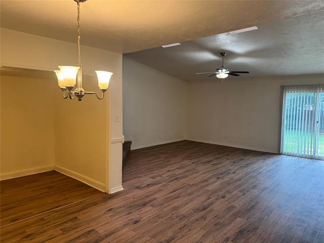 Building Photo - 3716 Mulberry Ln