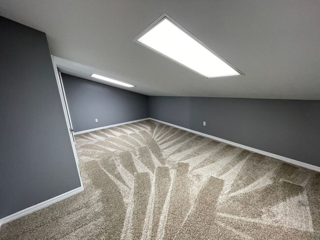 Building Photo - For Lease - 3 BR|2 BA Near Tyndall Air For...