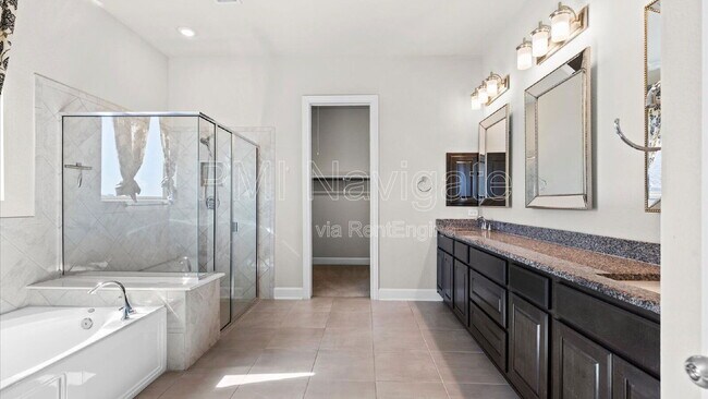 Building Photo - 12706 Bluff Spurs Trail