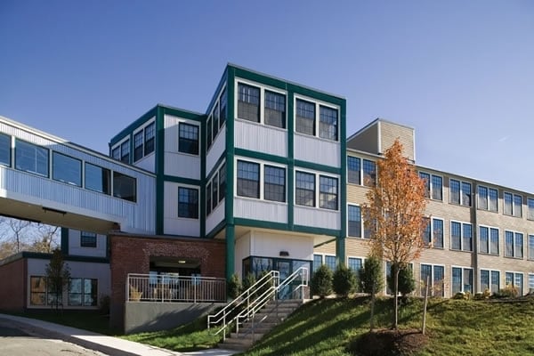Building Photo - Residences At Riverwalk