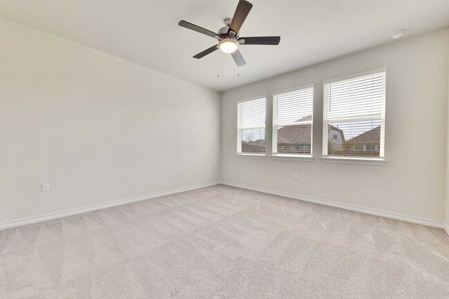 Building Photo - 12121 Cimaizon Dr