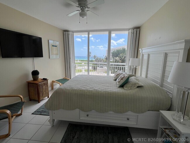 Building Photo - 2780 S Ocean Blvd