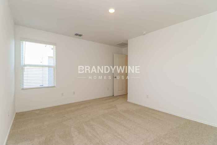 Building Photo - 1432 Silver Oak Ln