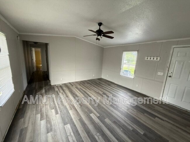 Building Photo - 1735 Blackhawk Dr