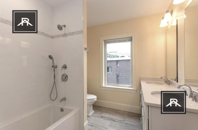 Building Photo - 4 bedroom in Brighton MA 02135