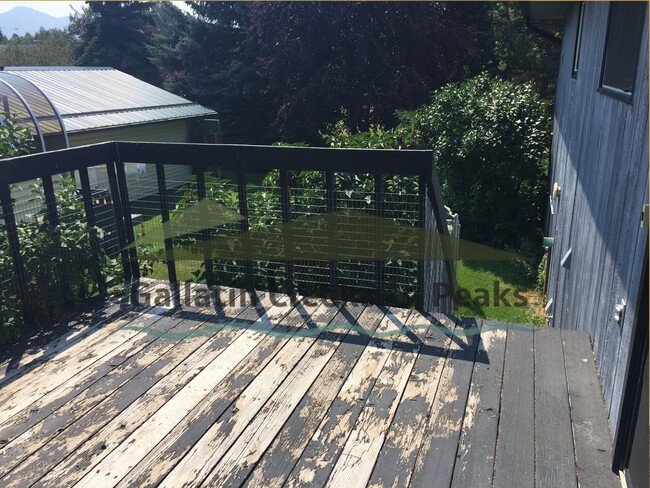 Building Photo - 3BD/2BA Single Family Home