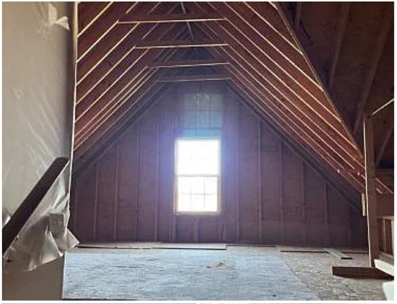 Building Photo - 6428 Paddington Way