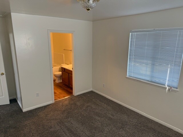 Building Photo - 178 Greystone Way