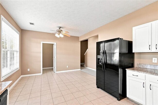 Building Photo - 3063 Kentmere Dr