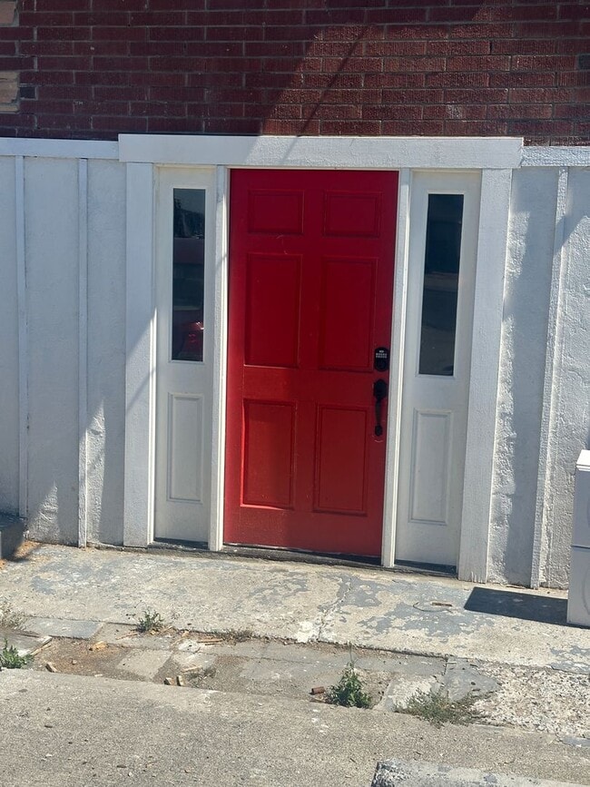 Primary Photo - Remodeled Basement Apartment, 3 Bedrooms!