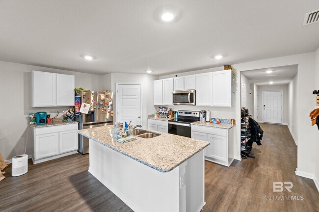 Building Photo - 32042 Terranova Lp
