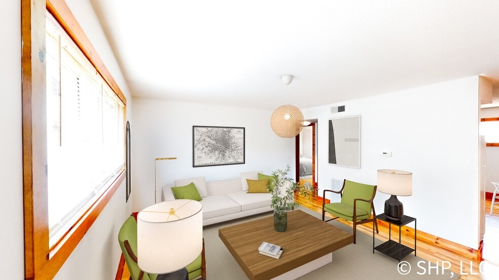 LIVINGROOM - 1217 W Washington St