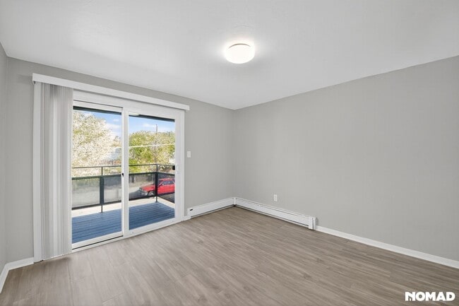 Building Photo - 1865 Fenton St