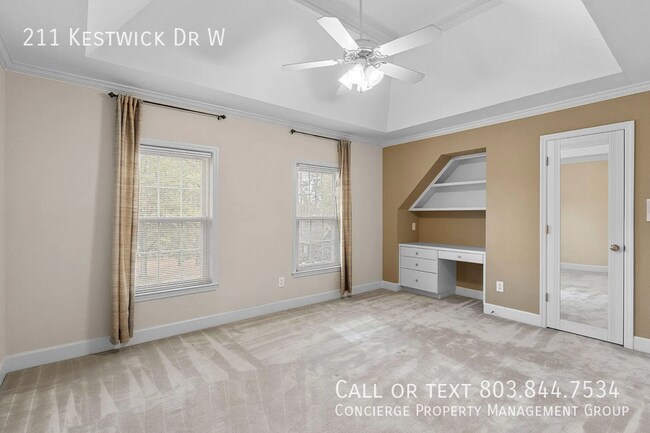 Building Photo - 211 Kestwick Dr W