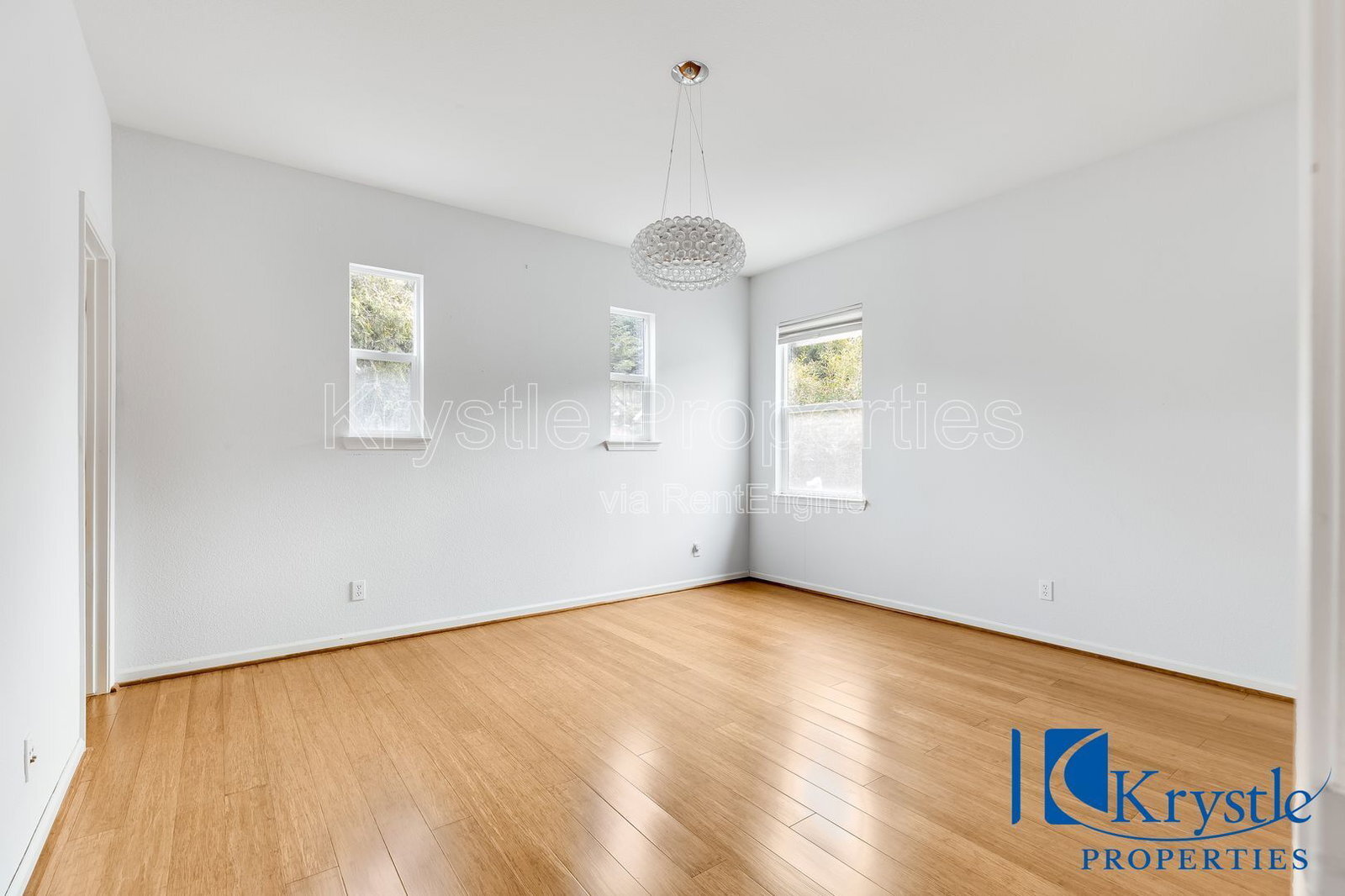 Building Photo - 1010 Madrone Ave