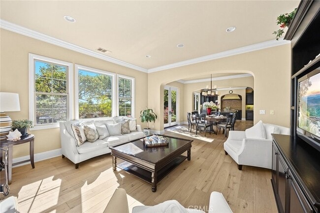 Building Photo - 19668 Three Oaks Ln