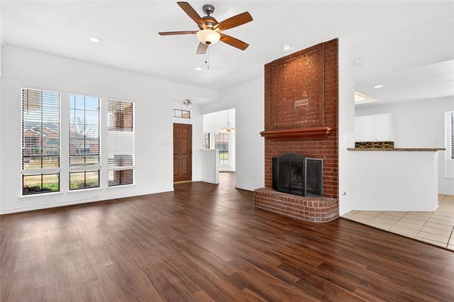 Building Photo - 1617 Briargrove Dr