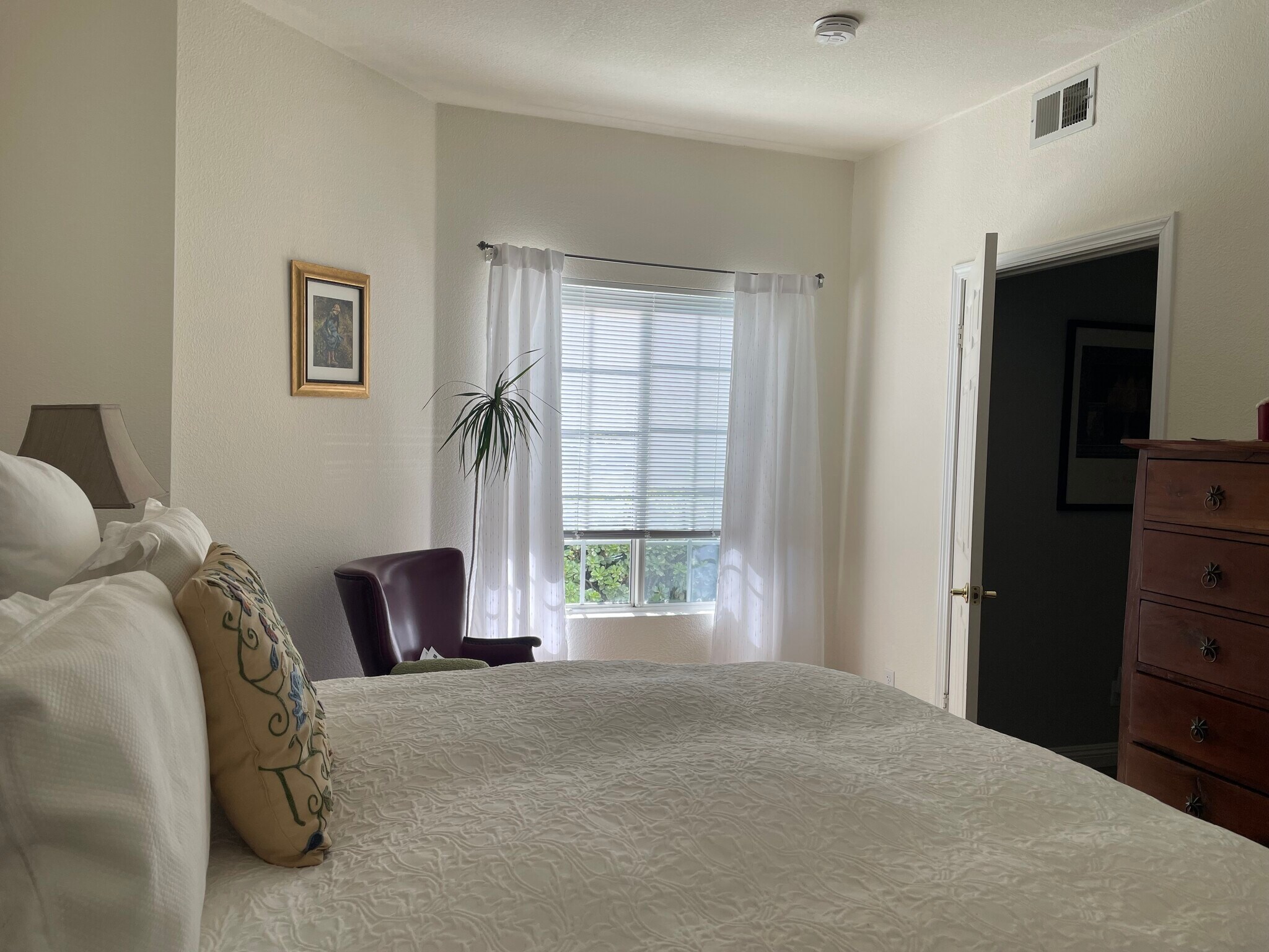 Master Bedroom - 611 Horizon Cv