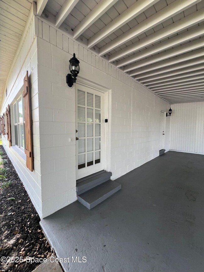 Building Photo - 1221 Cypress Ln