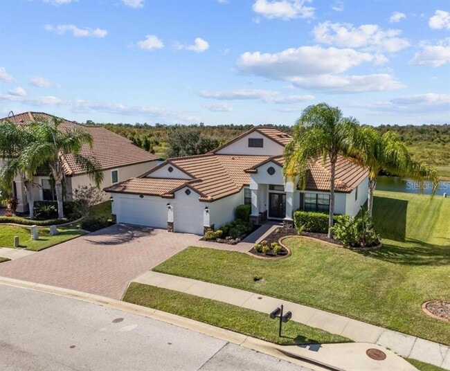 Building Photo - 4056 Sunset Lake Dr