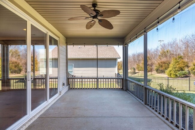 Building Photo - Former Model Home in the highly coveted Jackson Hills subdivision!