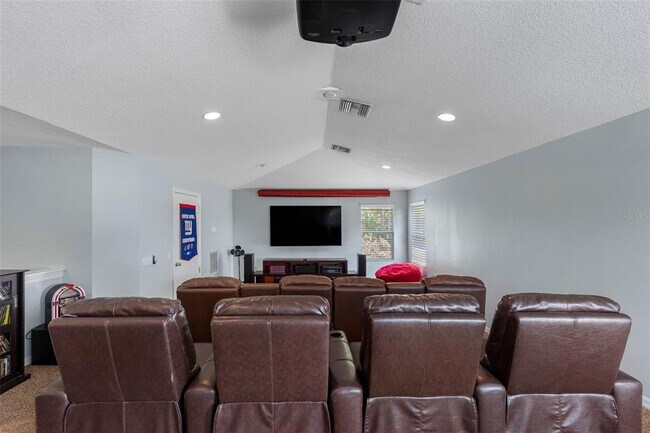 Building Photo - 16750 Ivy Lake Dr