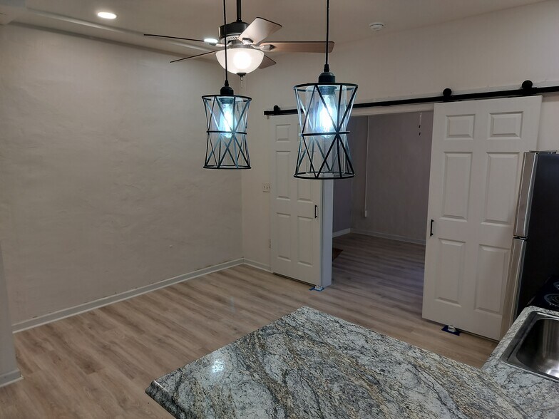 Living Area #1 - 531 Hillcrest Cross Rd