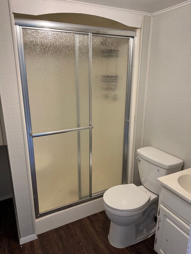 Building Photo - NEWLY RENOVATED 3bd 2ba home in Penn Hills!!