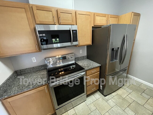 Building Photo - 4200 E Commerce Way