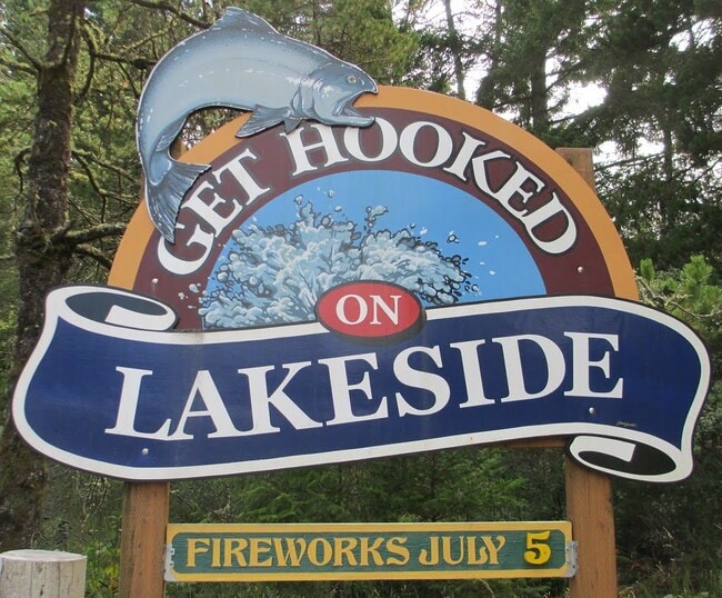 So much to do in Lakeside! - 125 S 8th St