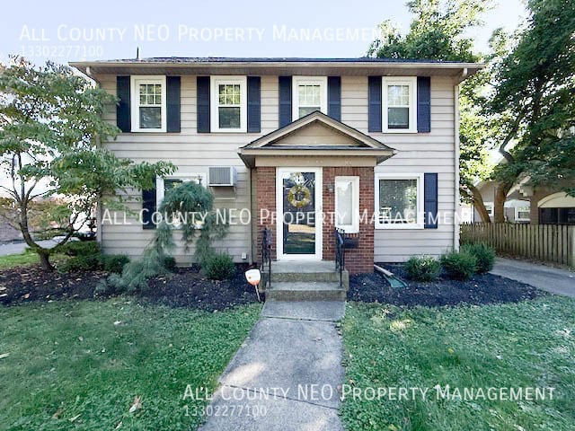 Primary Photo - 294 Sundale Rd