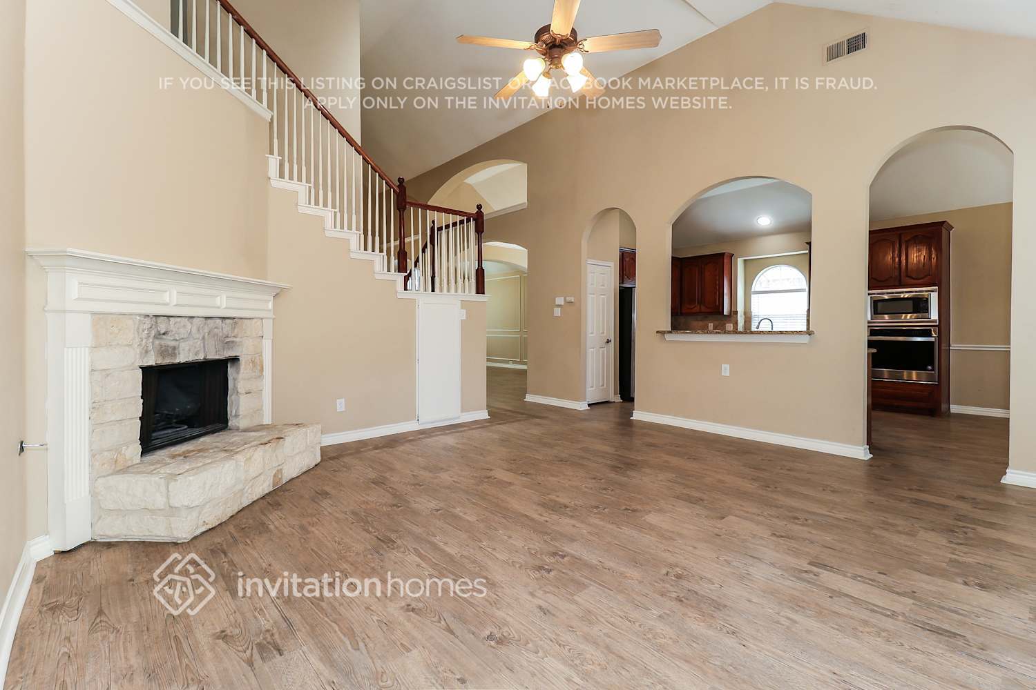 Building Photo - 1406 Chateau Ln