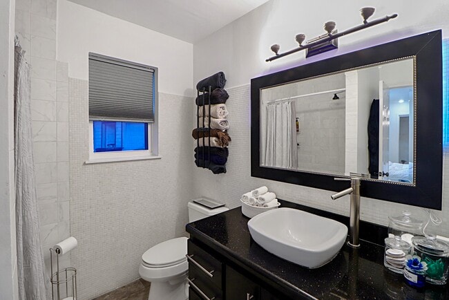 Building Photo - 5951 Yarwell Dr